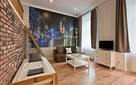 2-Bedroom Apartment - 51 Dietla Street